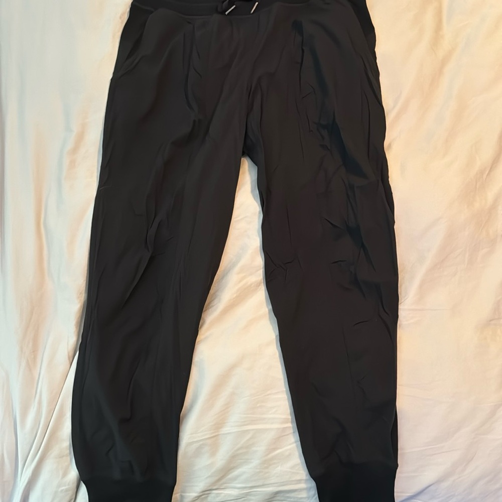 Lululemon dance studio size 12 black jogger